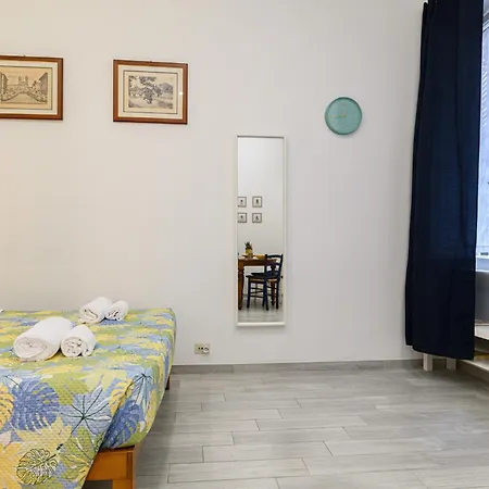 公寓 La Casina Di Luigi Con Balcone 罗马