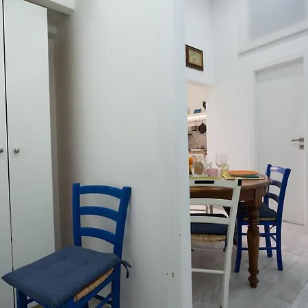 Apartment La Casina Di Luigi Con Balcone Rome
