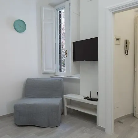 La Casina Di Luigi Con Balcone Rome