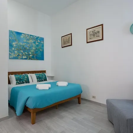 La Casina Di Luigi Con Balcone Apartment Rome