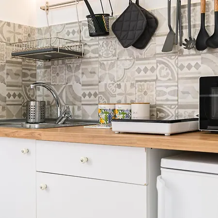 Apartment La Casina Di Luigi Con Balcone *